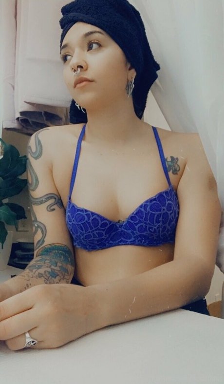 acidaddict pornstar hot pictures