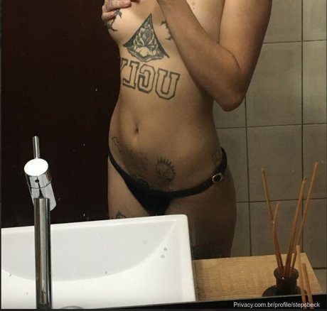 Stepsbeck naked pornstar archive