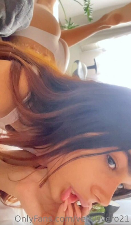 venusvero21 pornstar sex pics