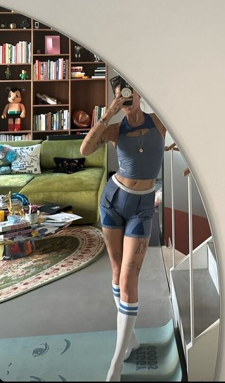 DJ Peggy Gou pornstar beautiful gallery