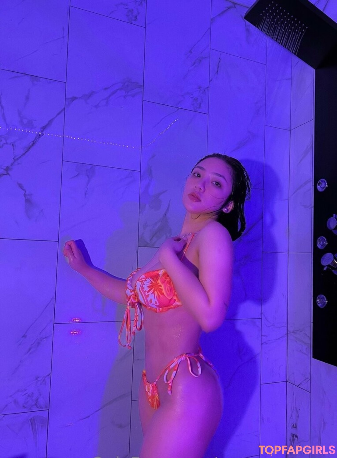 armpit licking onlyfans naked pic