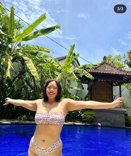 teen shemale onlyfans beautiful porn image