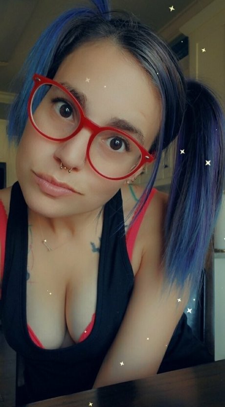 gloryhole wife onlyfans hot naked image