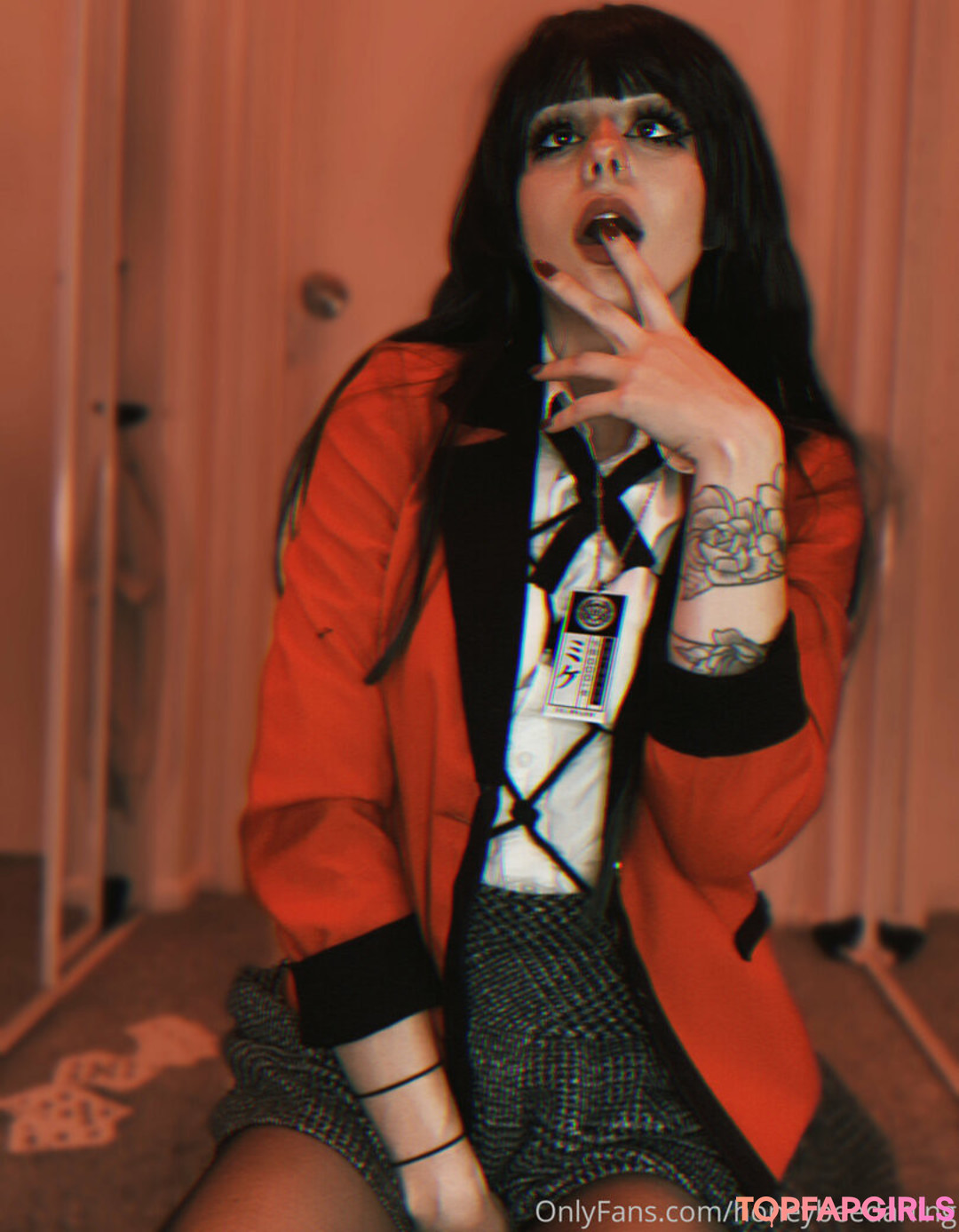erinrileycos hot model pic