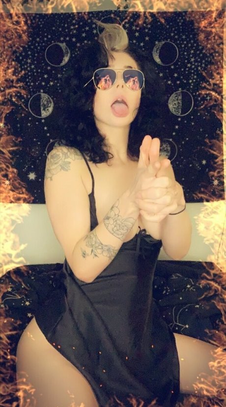 erinrileycos model exclusive pictures