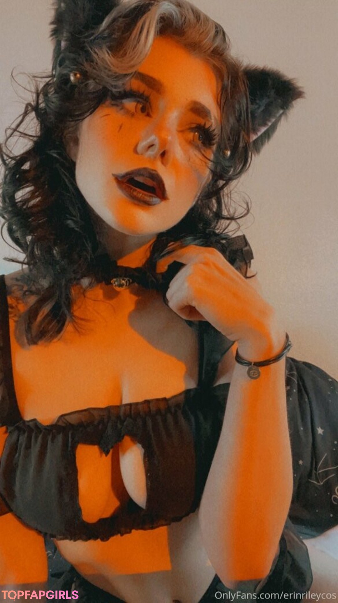 erinrileycos pornstar hd image