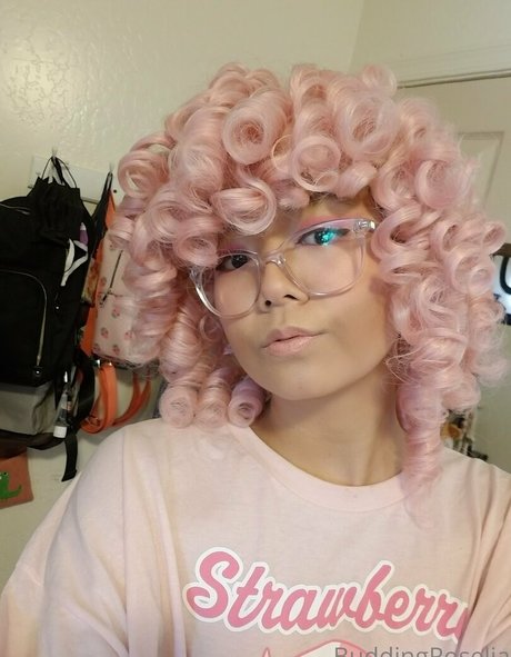 buddingroselia model perfect pics