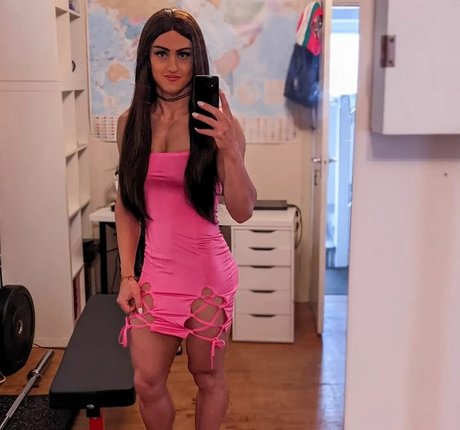 blonde midget onlyfans naked gallery