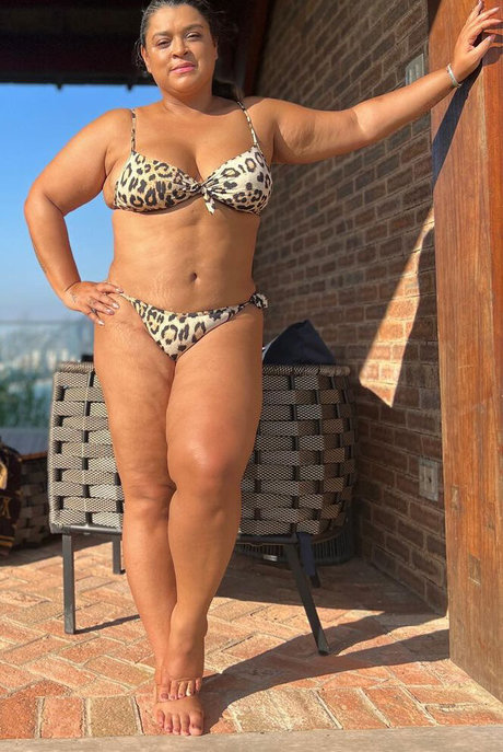 Preta Gil erotic actress img