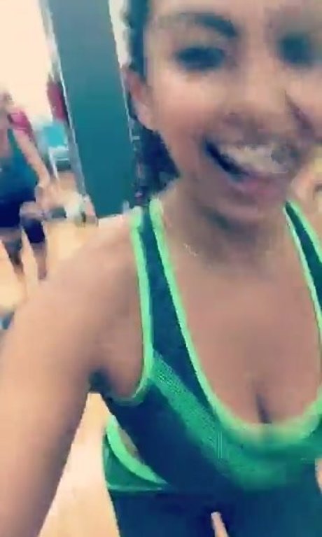 Gia Fey high quality pornstar picture