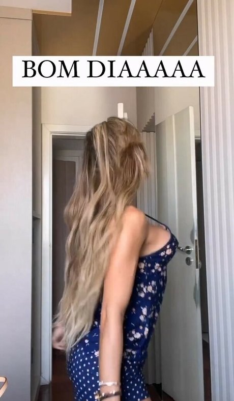 blonde cougar onlyfans nudes image