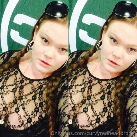 curvyredheadpromo perfect actress photo