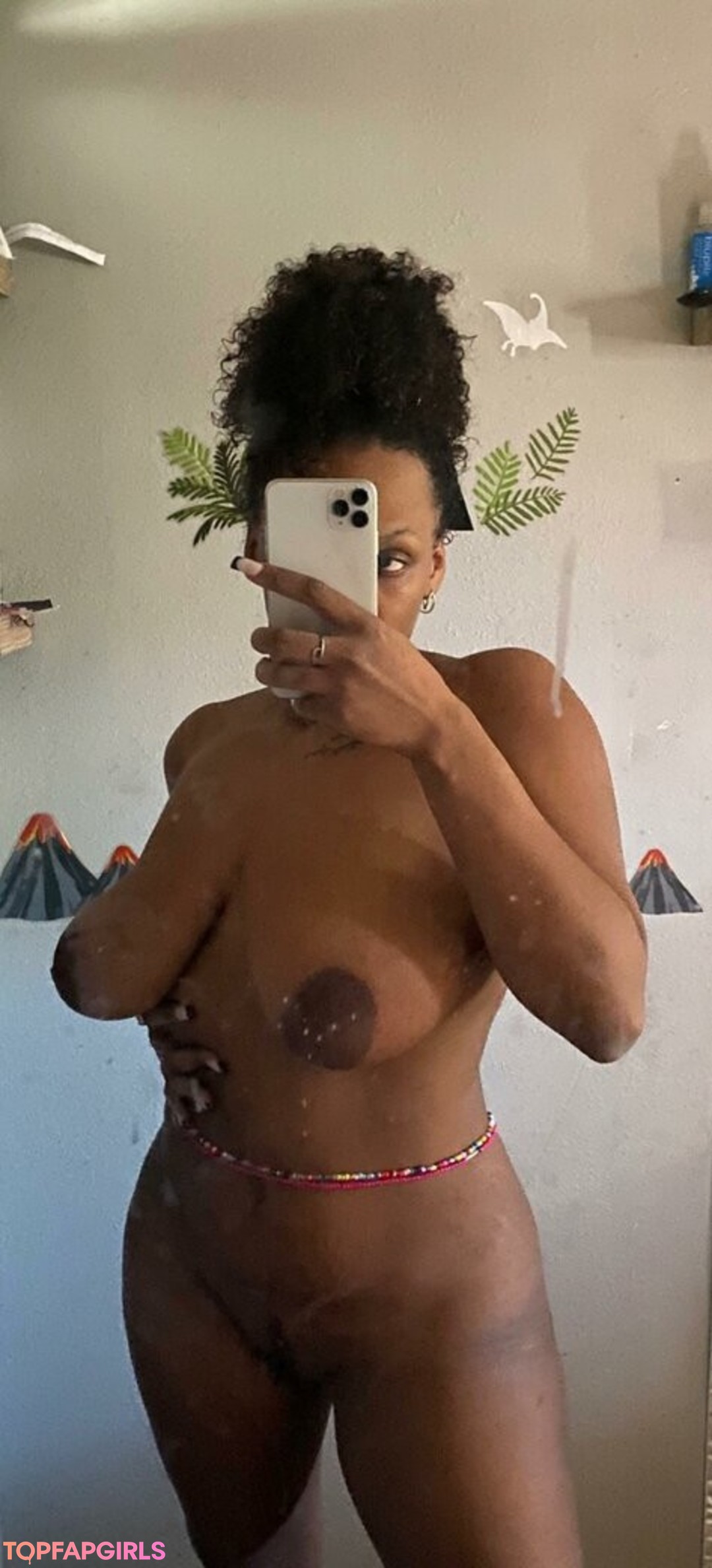 whynotright7 naked actress pic