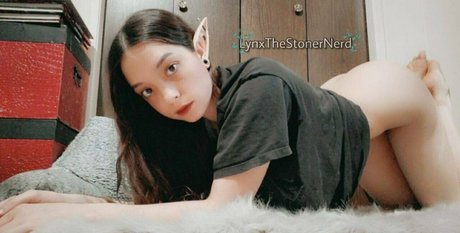 blonde secretary onlyfans art nude img