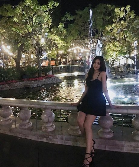 Bunniejin star sexy photo