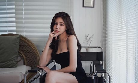 Bunniejin pornstar top images