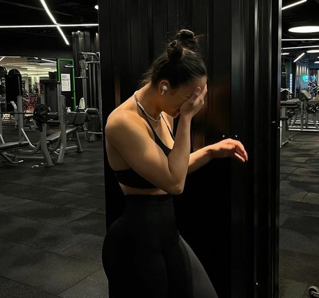 Hale Cabbar sex actress galleries