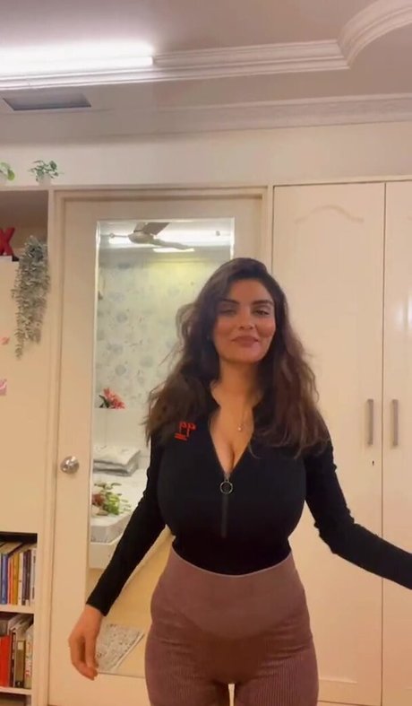 asian onlyfans sexy nude galleries