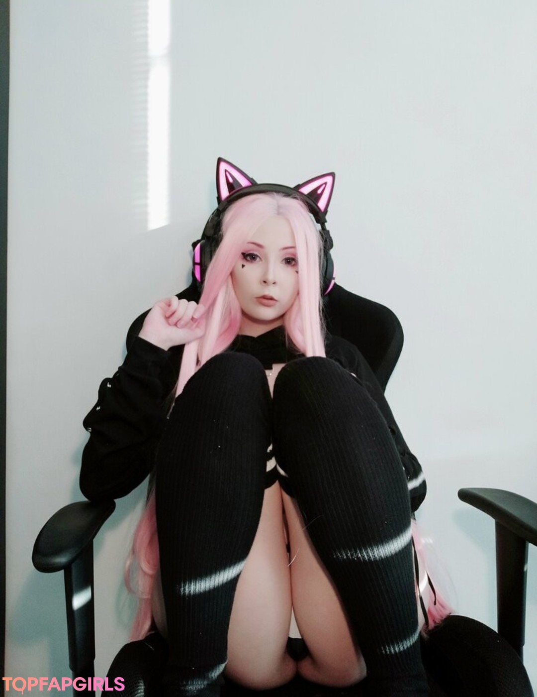 christineusi top profile image