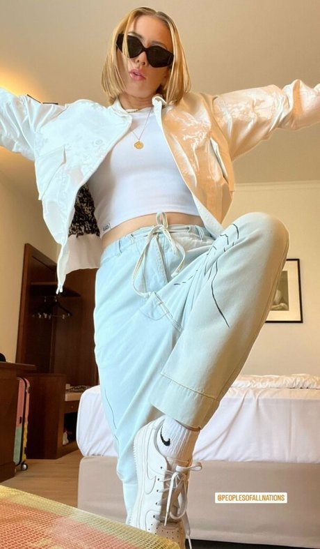 transgender onlyfans art nude gallery