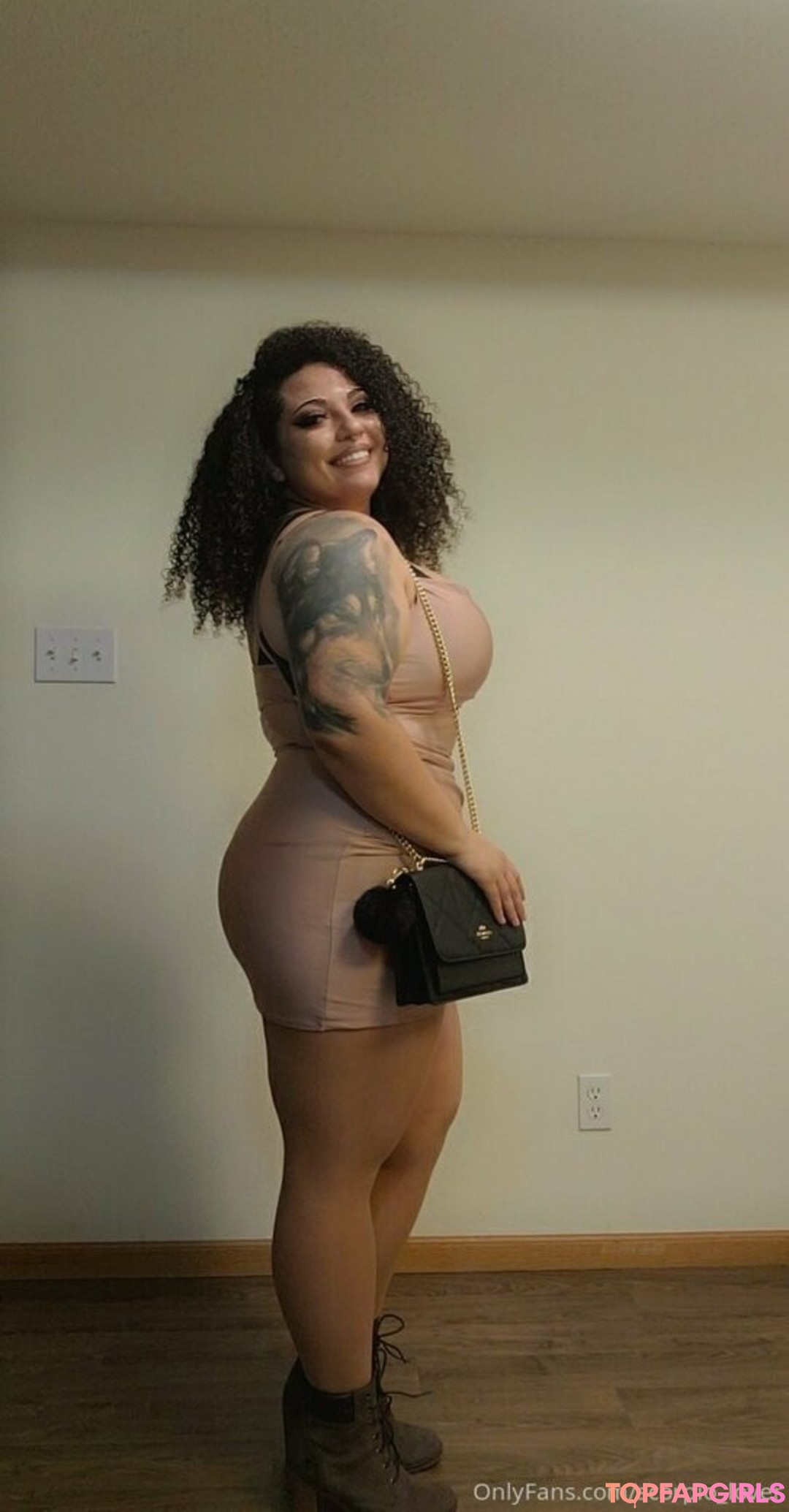 hot lips sexy pornstar pics