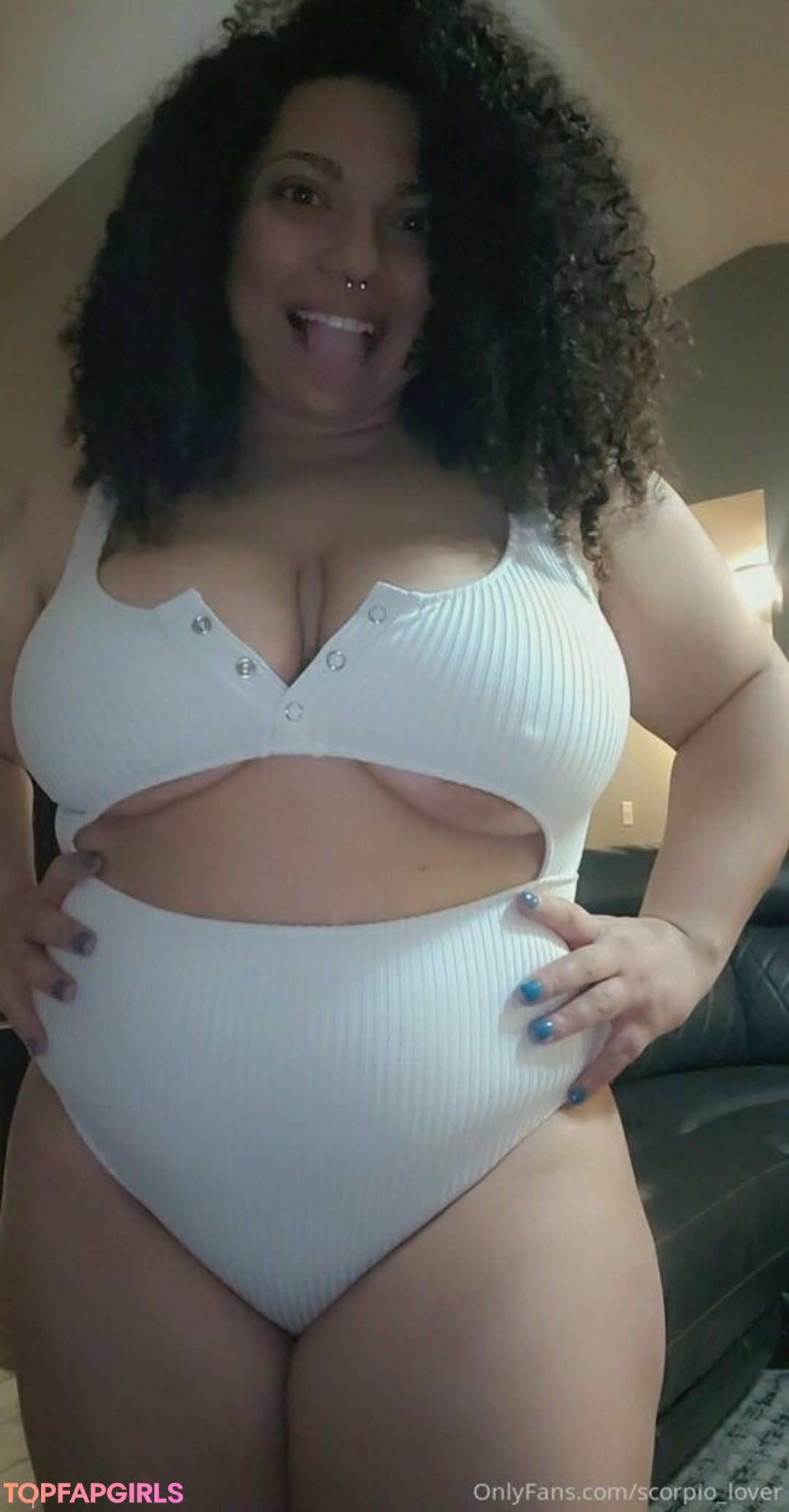 anal asian onlyfans top image