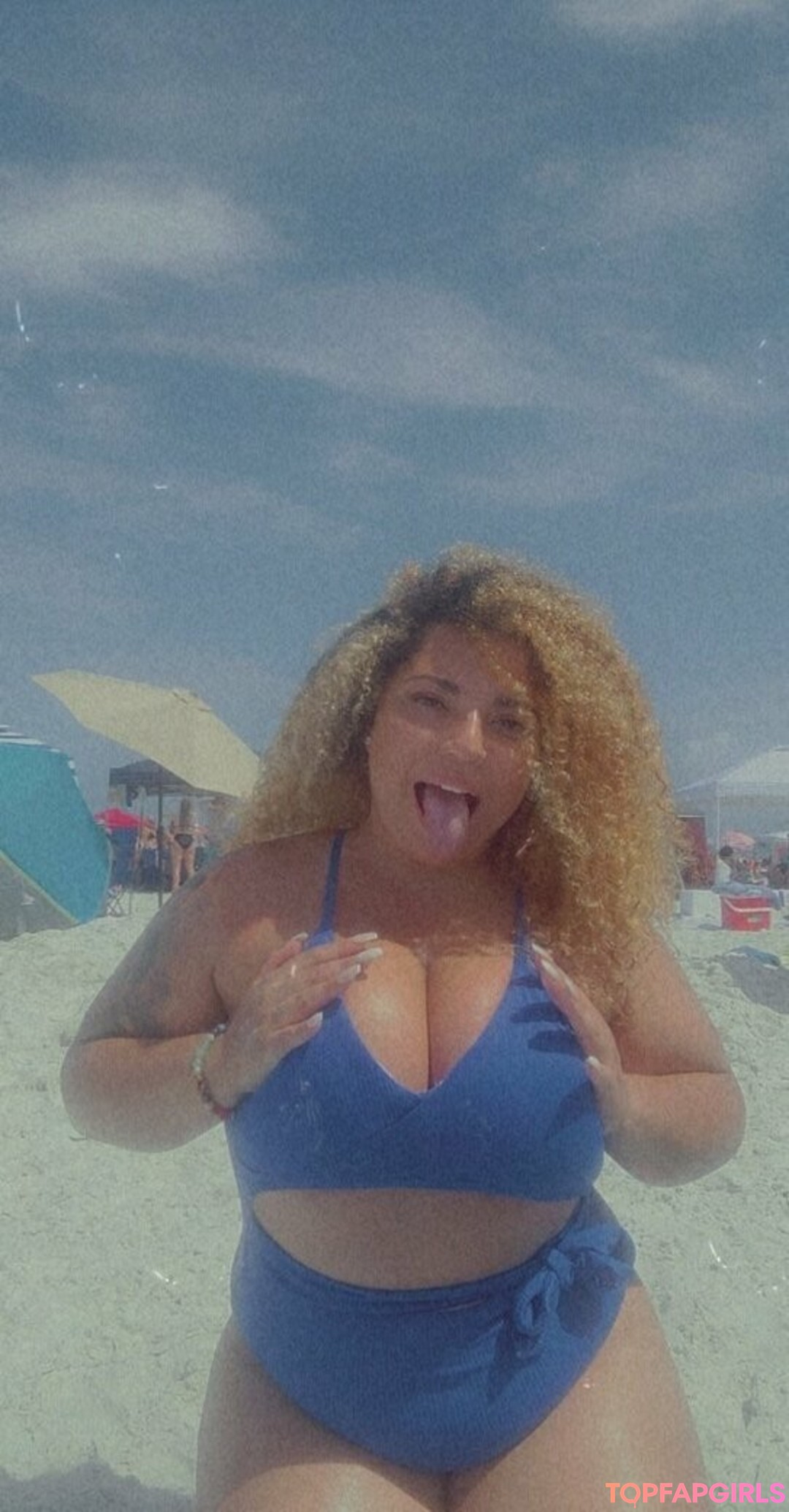 hot lips sexy pornstar archive