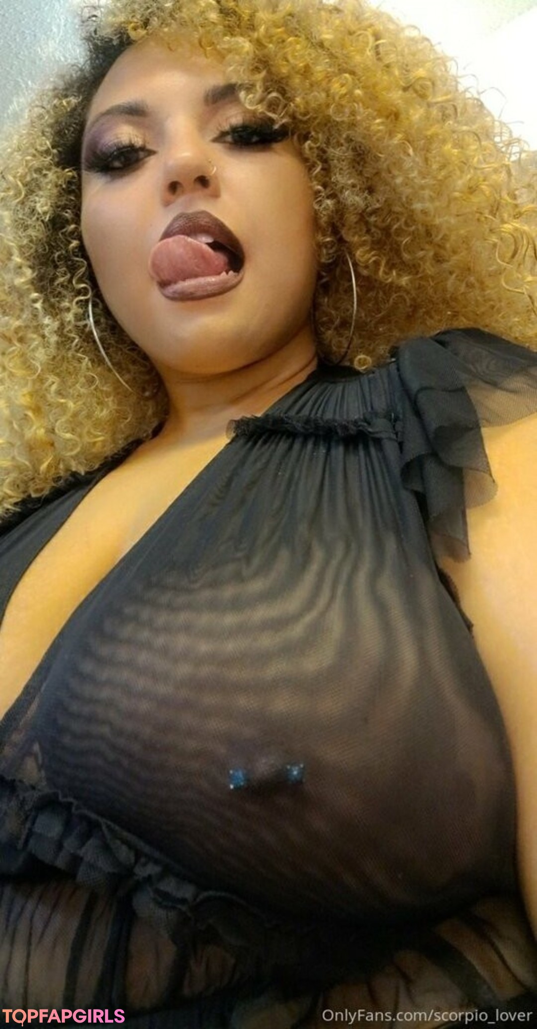 hot lips top star photo
