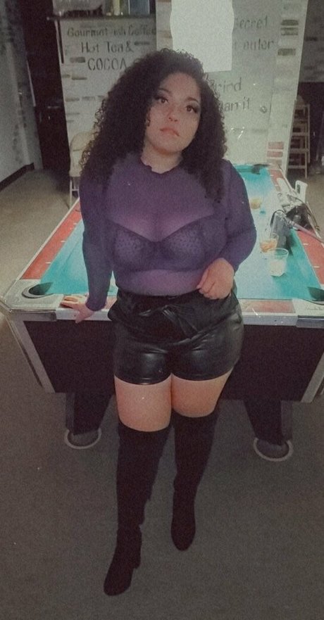 hot lips xxx star image