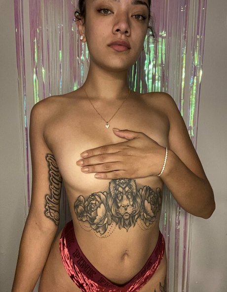 omgzada star erotic archive