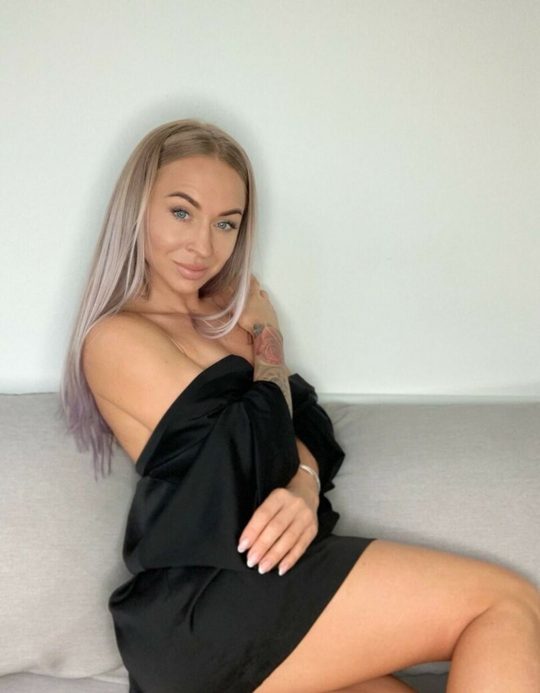 stepdaughter onlyfans erotic picture
