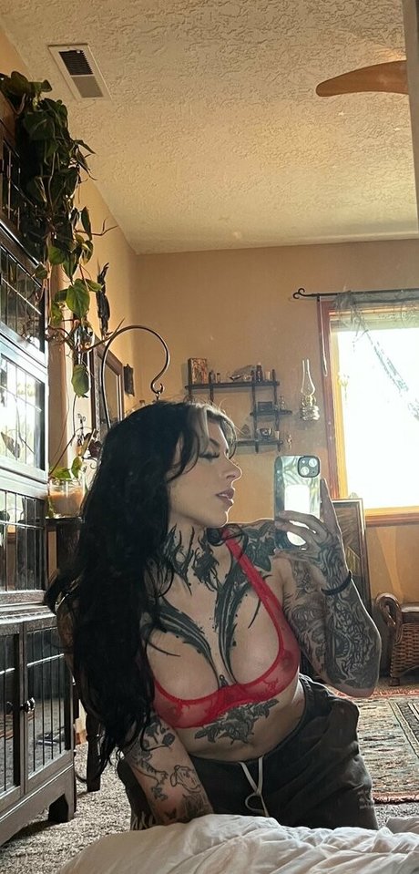 sinnersafina xxx star pics