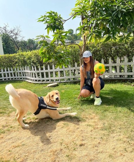 Akanksha Jain pornstar naked images