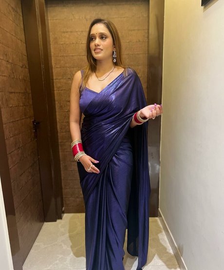 Akanksha Jain hd model pics