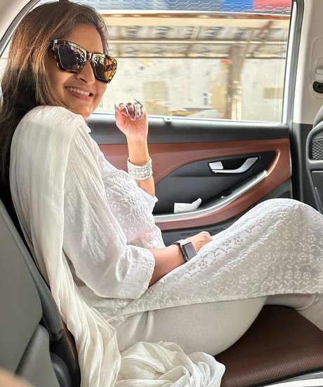 Roma Varadkar model nudes picture