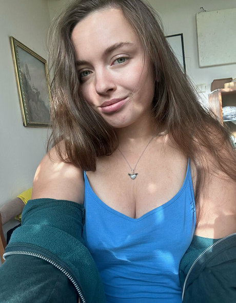 live streaming onlyfans nudes images