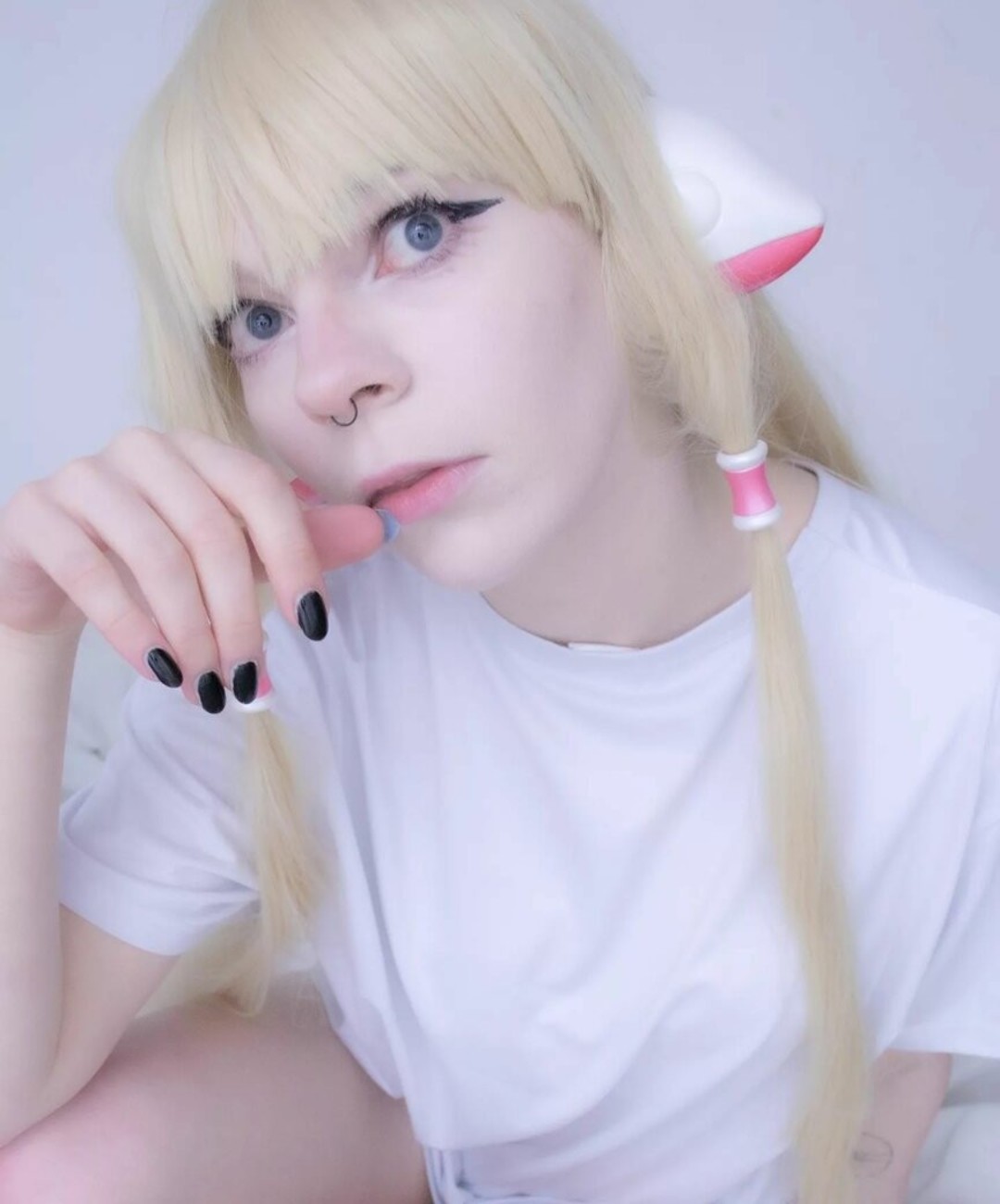 Porcelain Ghoul star adult gallery