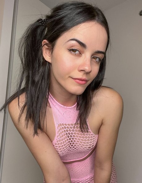 sarahroomie pornstar galleries