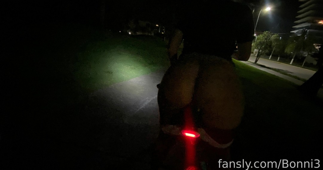 Bonni3 pornstar picture