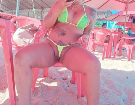 Esther Exhib star nudes gallery