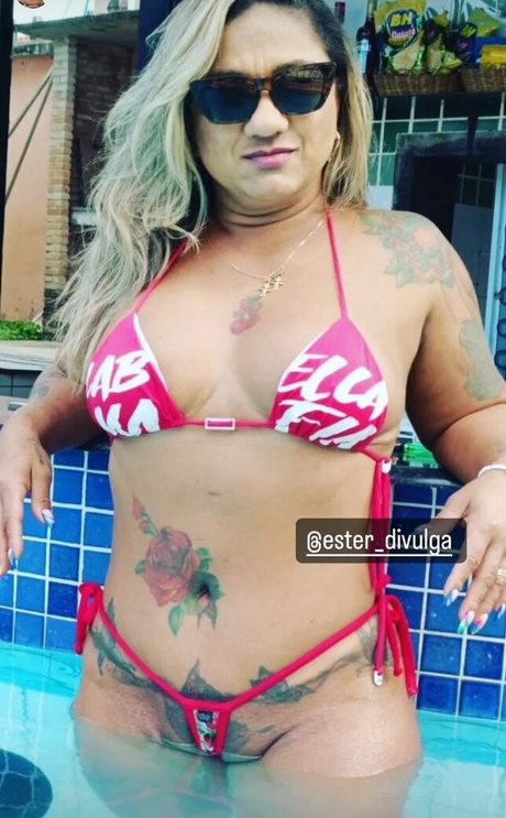 Esther Exhib best star photos