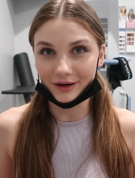 Shawna Della Ricca pretty actress galleries