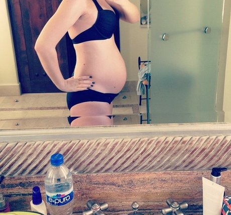 Lindsay DeFranco free star photo