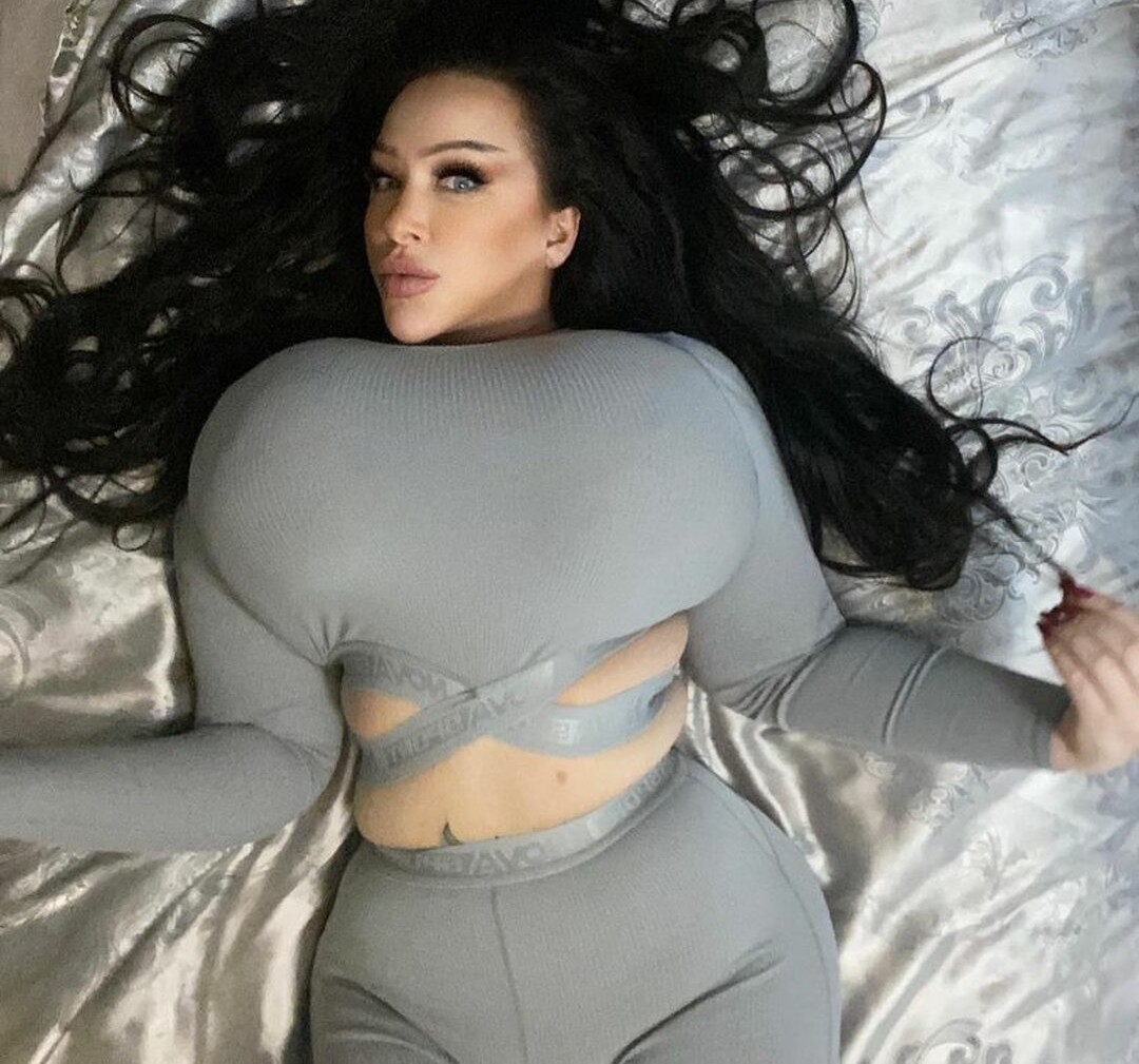 Kristine J xxx star pics