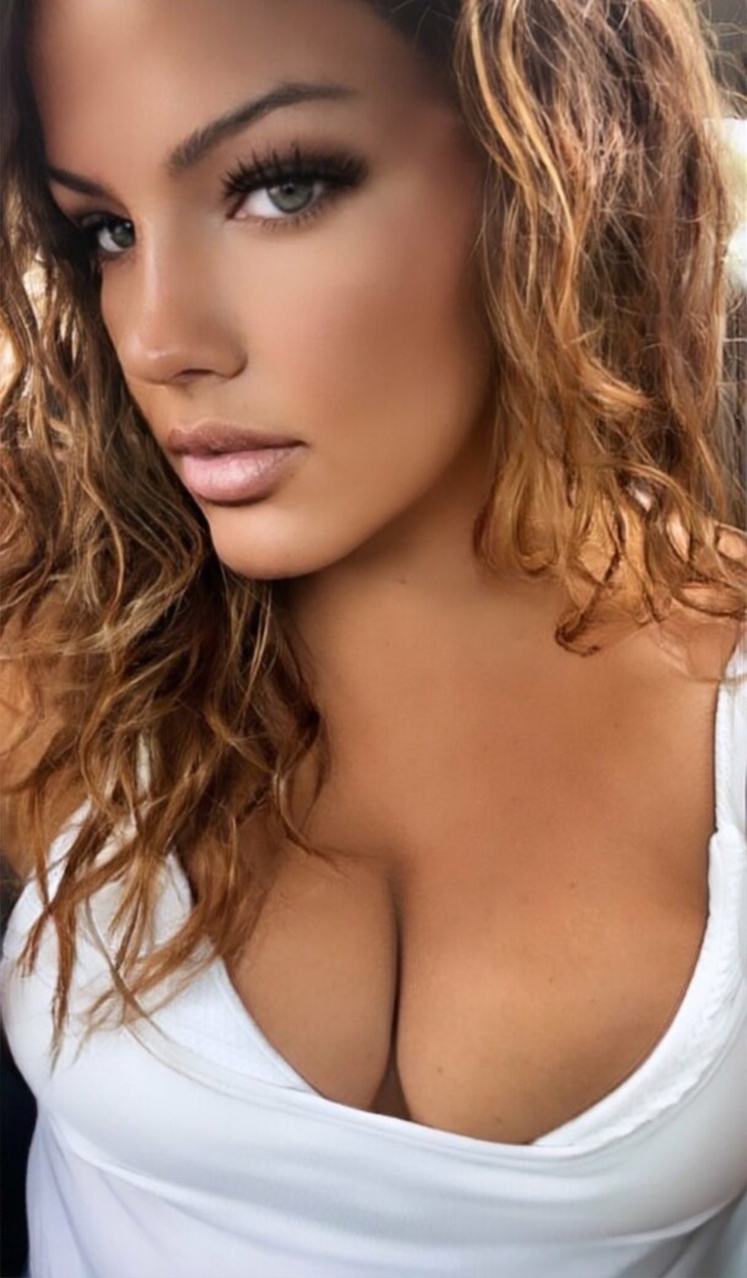 busty redhead onlyfans art nude gallery