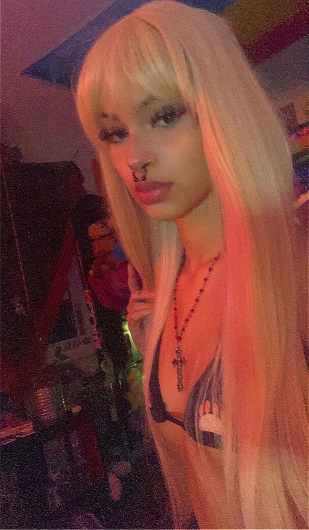 salemsuxxx nude pornstar images