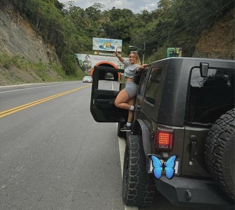 Adxfeels free model pic