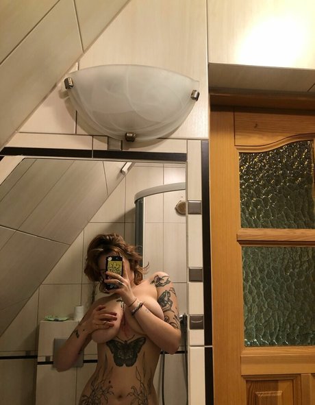 Xenlix nudes actress pic