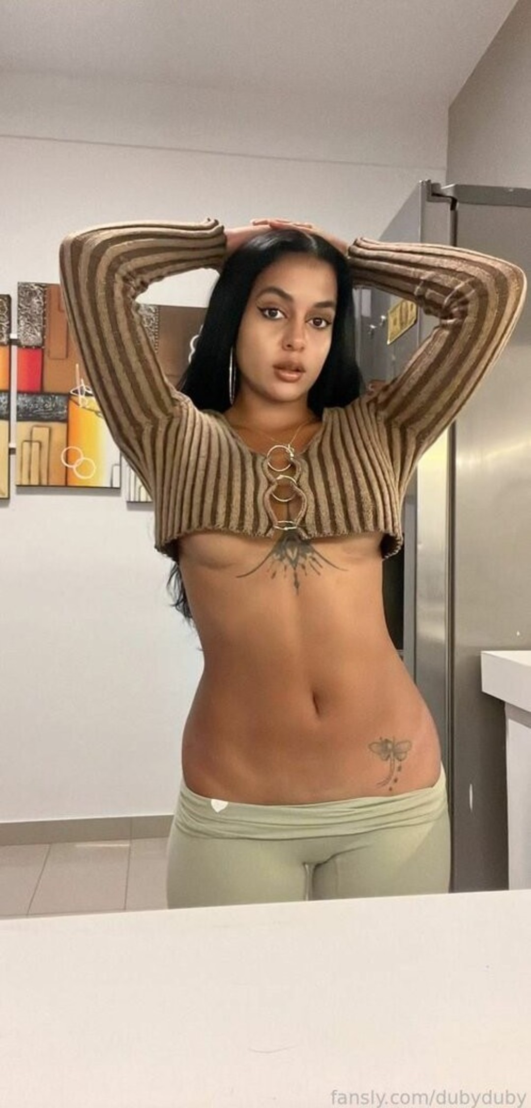 dubyduby model top picture