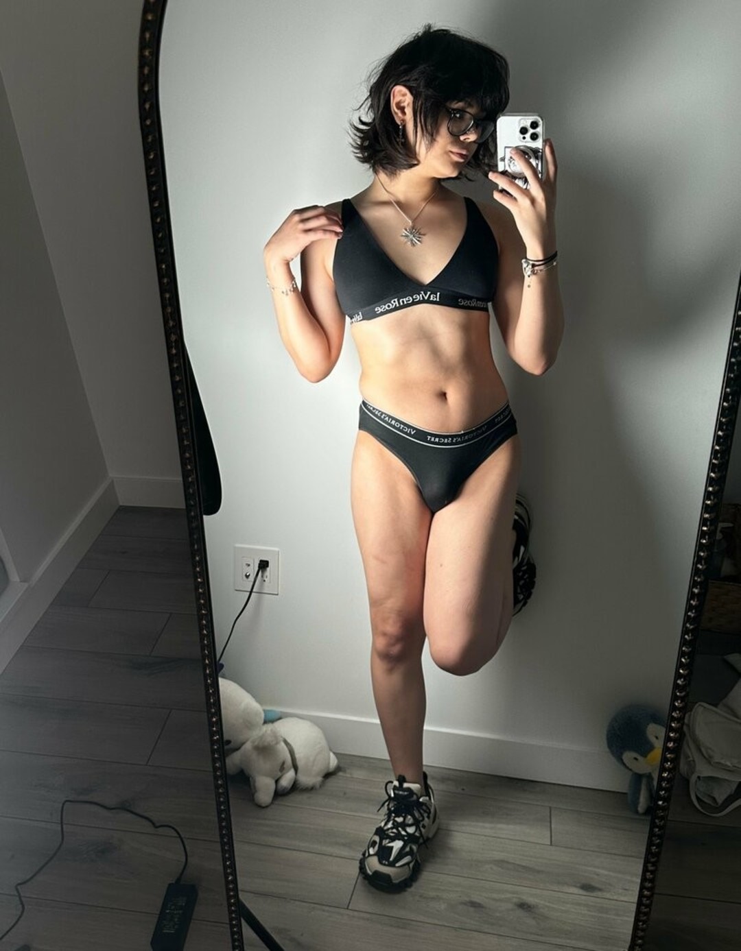 KianaVi model xxx photo